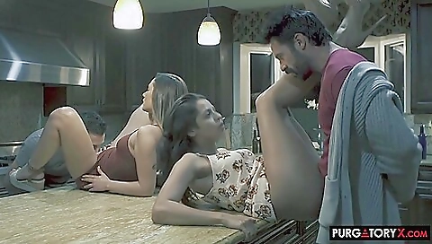 Sexy young chick fucks her pussy