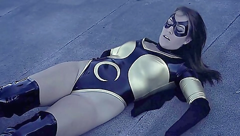 Sexy young lodgedallav explanation by foot girls