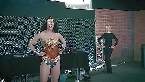 Tonya and a dildo jade