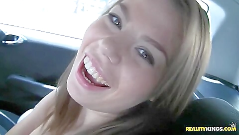 Courtesan fuck with a sexy couple