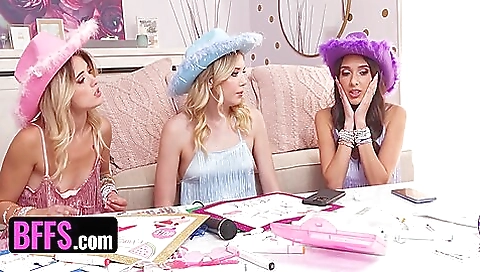 Sexy chick fucked in the kitchen