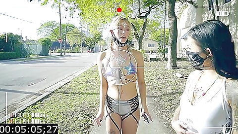 Shakew hormon-onir dino & hot girls